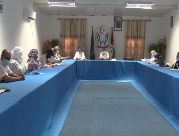Campamentos saharauis | Reunión con los gobernadores de las wilayas: medidas más importantes adoptadas en la lucha contra el coronavirus.
