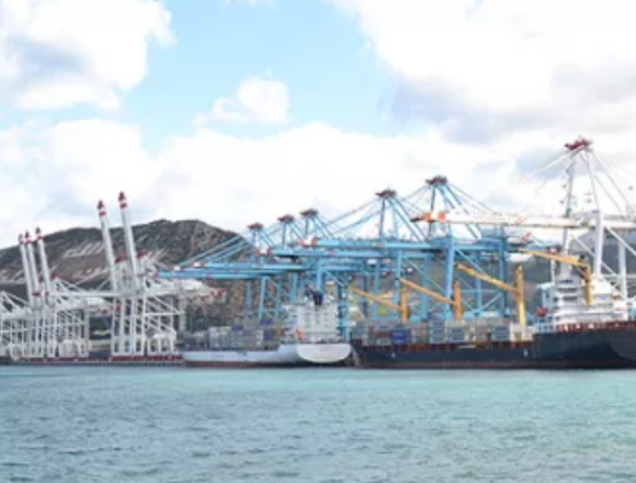 Marruecos cierra el puerto de El Aaiún ocupado para evitar la propagación de COVID-19