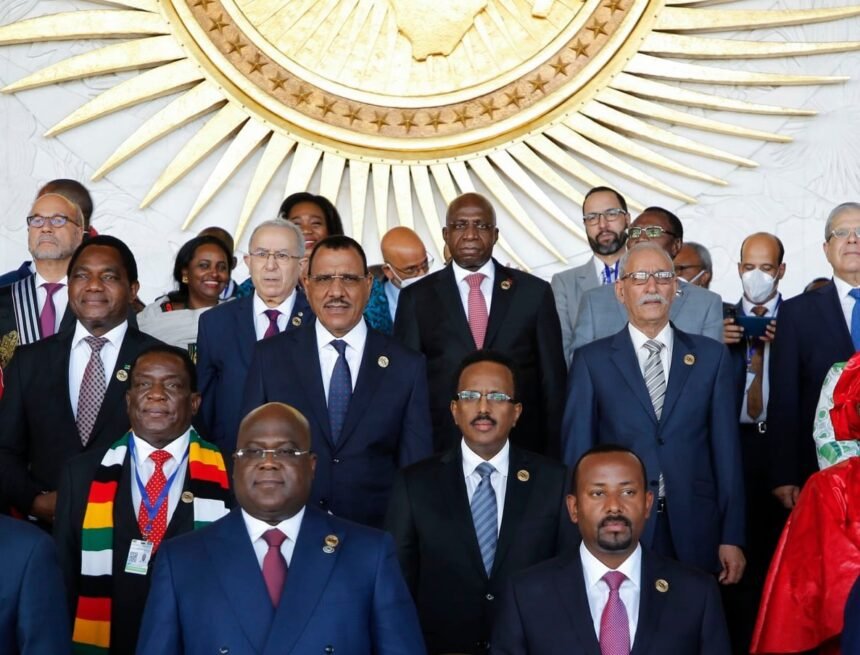 Los líderes de la Unión Africana acuerdan por unanimidad suspender el estatus de miembro observador a Israel