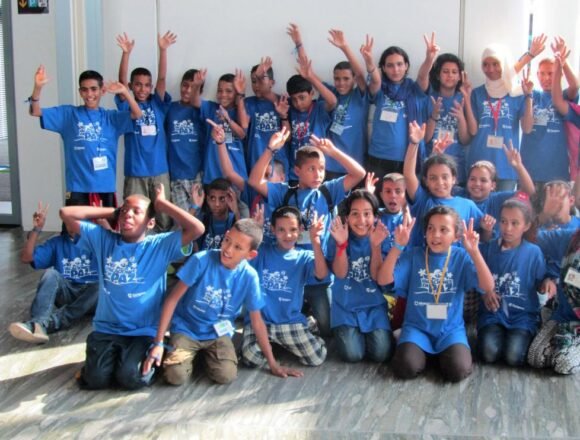 Niños saharauis en Aragón: Unos 145 niños saharauis llegan a Aragón el lunes, aunque todavía faltan familias de acogida