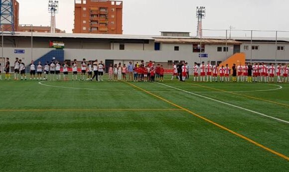 Solidaridad azulilla a raudales