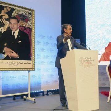 20 aniversario de la llegada al trono de Mohamed VI: ¡En el conflicto saharaui, los dirigentes del PSOE hacen política de barricada del lado de Marruecos!