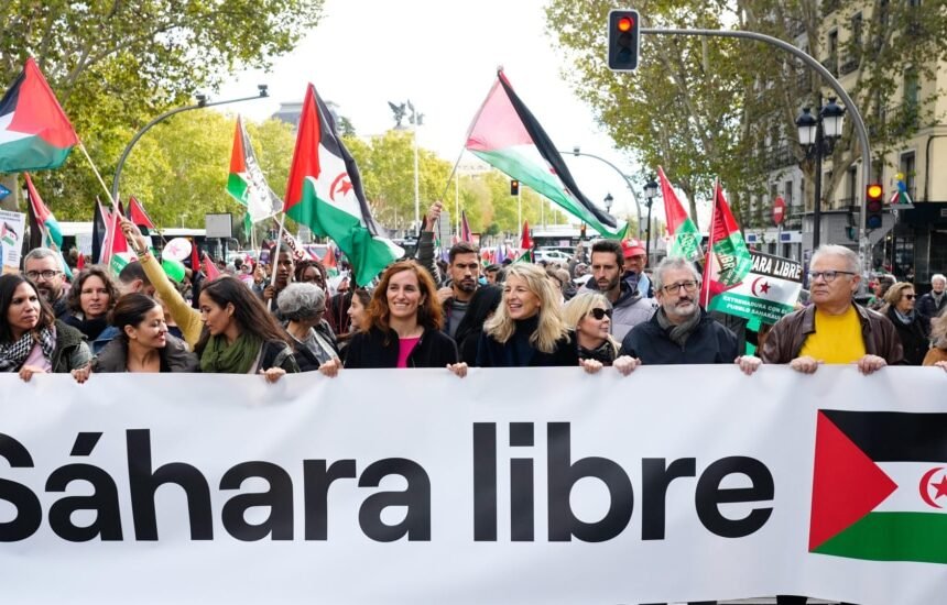 Manifestación de apoyo al Sáhara Occidental Sáhara Occidental: Sumar y la aceptación del olvido – Opinión de MUSTAPHA LAMIN en el INDEPENDIENTE