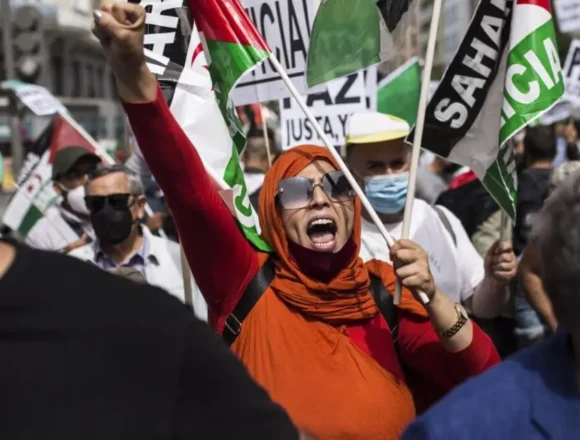 EuropaPress_5058989_varias_personas_banderas_carteles_manifestacion_libertad_pueblo_saharaui-1140x640.jpg Más noticias en google de la manifestación por un Sahara libre del 11N 2023