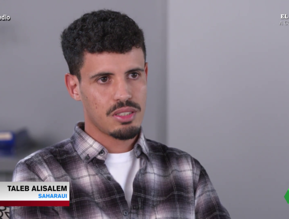 andrea-2_69 Entrevista a Tesh Sidi y Taleb Alisalem, dos saharauis que forman parte de la segunda generación que ha nacido en los campamentos saharauis – La Sexta