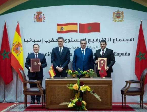 Albares viaja a Marruecos con la incógnita de si recibirá nuevas exigencias sobre el Sáhara Occidental | Público