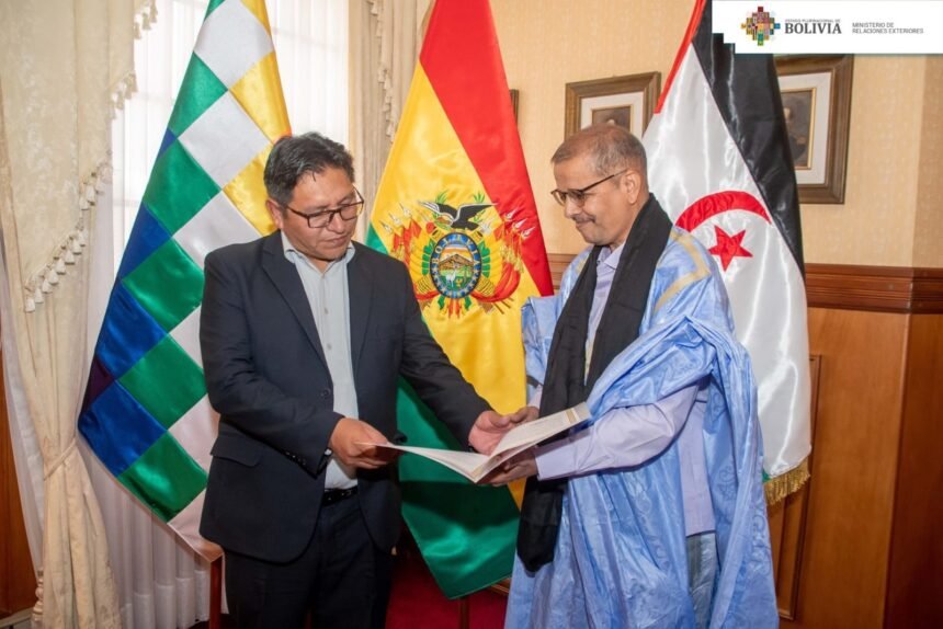 Embajador de la RASD presenta cartas credenciales ante Presidente y Ministra de Relaciones Exteriores del Estado Plurinacional de Bolivia | Sahara Press Service (SPS)