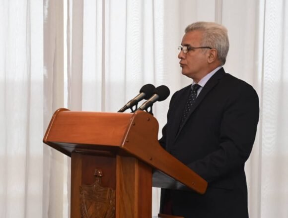 Resaltan legado de Fidel Castro en Conferencia Nueva Operación Verdad | Sahara Press Service (SPS)