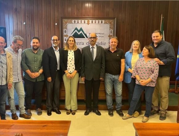 La Mancomunidad de Municipios de la Sierra de Cádiz recibe al ministro saharaui Salek Baba