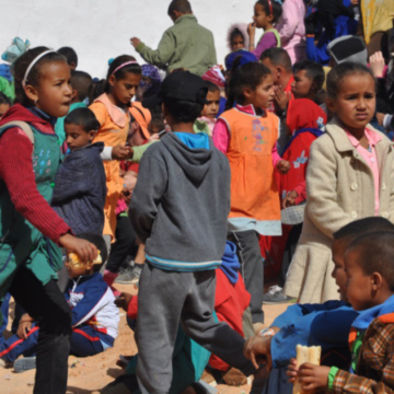 Los niños saharauis en los campamentos vuelven a clase para concluir el curso lectivo 2023-2024 | La educación en la RASD es gratuita, obligatoria y bilingüe | Sahara Press Service (SPS)