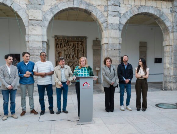 El Parlamento de Cantabria inaugura la exposición ‘El Viaje de las Mujeres del Desierto’ para preservar la memoria histórica saharaui y el legado femenino en la lucha por la liberación | Sahara Press Service (SPS)
