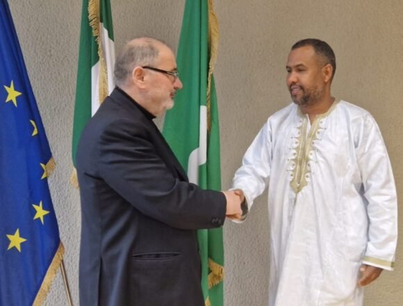 Representante del Frente POLISARIO en Lombardía se reúne con políticos italianos | Sahara Press Service (SPS)