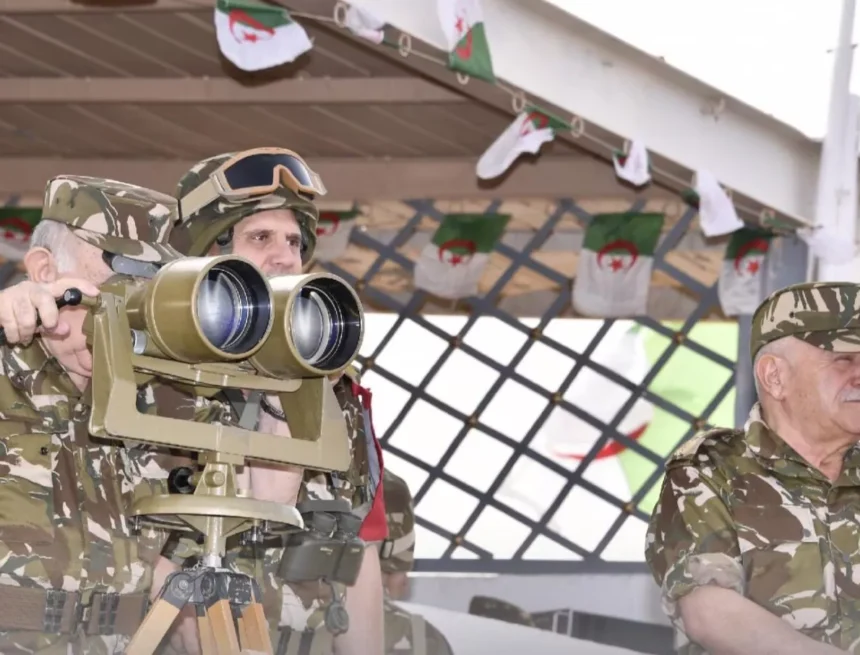 Argelia realiza maniobras militares con munición real en Tinduf, frontera con Marruecos | ECSAHARAUI