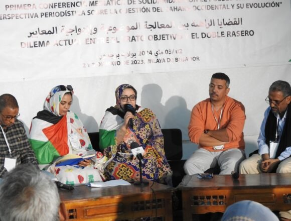 Un grupo de activistas saharauis desafían a Marruecos y participa en conferencia mediática | Sahara Press Service (SPS)