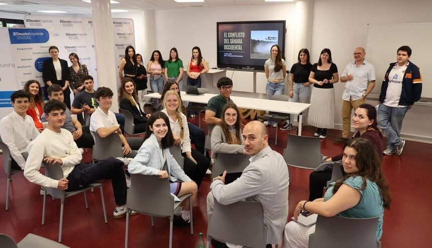 Alumnos de Deusto analizan desde diversas perspectivas el conflicto del Sáhara