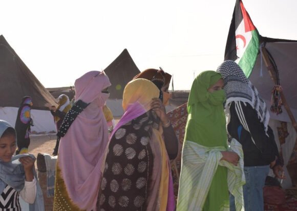 Las mujeres saharauis se convierten en la primera línea de batalla contra Marruecos – eldebate