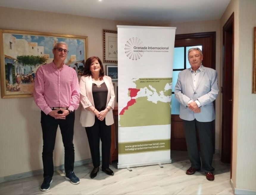 Empresarios andaluces promocionan inversiones en Marruecos con un mapa del Sáhara