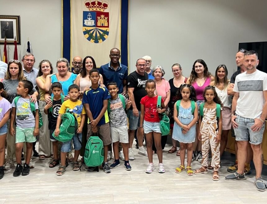 Once niños y niñas saharauis llegan este sábado a Fuenlabrada para pasar el verano