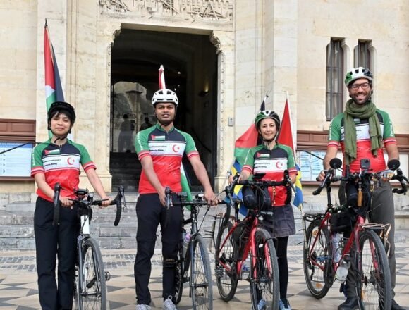 PHL20240606A01 Narbonne : le sort des Sahraouis fait débat devant l’Hôtel de Ville – La Dépêche