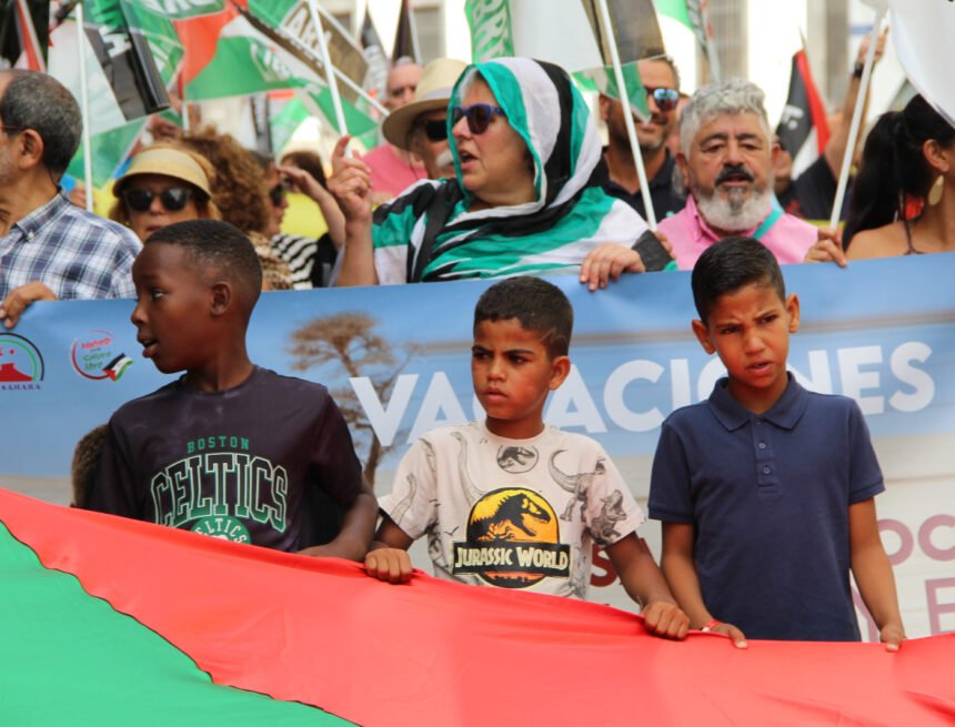 “Por un Sáhara Occidental Libre y en Paz”, fue la consigna de manifestación organizada por amigos canarios del pueblo saharaui en Tenerife | Sahara Press Service (SPS)