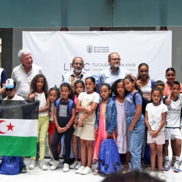 Ayuntamientos canarios abren las puertas a niños saharauis del Programa Vacaciones en Paz | Sahara Press Service (SPS)