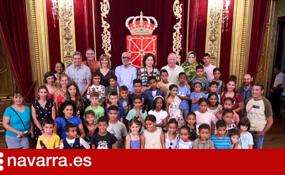 290724DS_SAHARA_GRUPO_twitter_es_ES_2ef3c1f2-57f3-1b44-1a74-d6644c65bae1 GOBIERNO DE NAVARRA: La consejera Maeztu recibe a 27 niños y niñas saharauis acogidos por familias navarras este verano