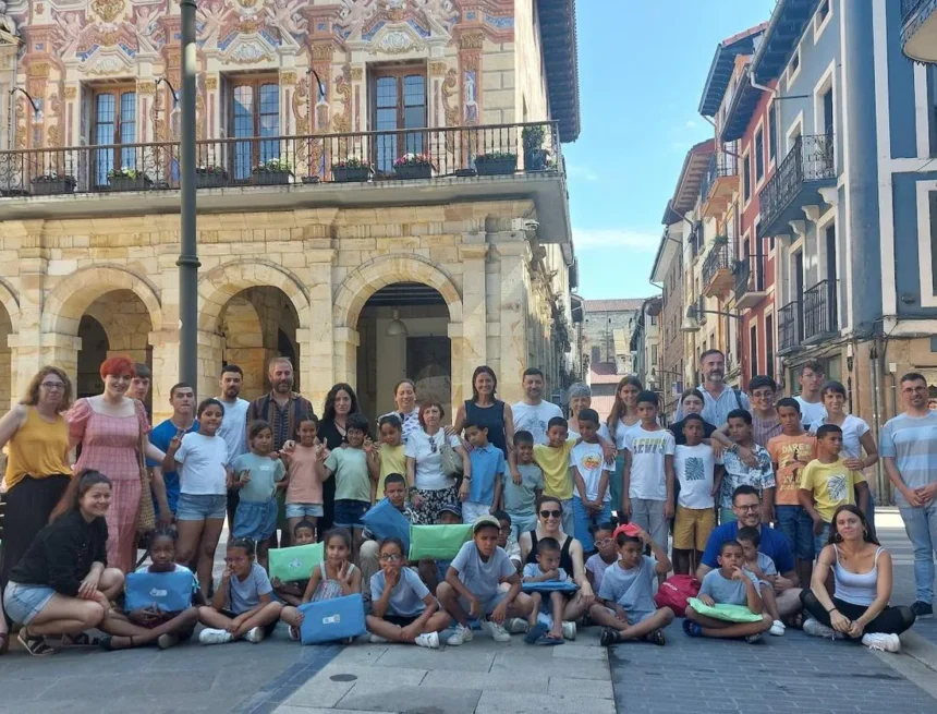 Durango acoge a 32 menores saharauis que pasarán el verano gracias a la iniciativa ‘Oporrak Bakean’ | El Correo