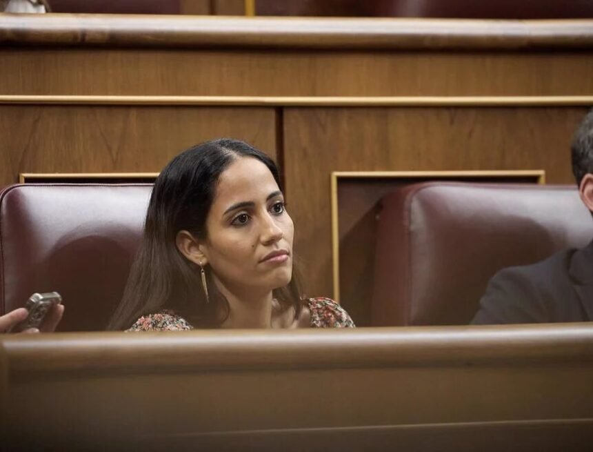 Sumar alerta de nuevas maniobras militares marroquíes en aguas saharauis y pide cuentas al Gobierno – Infobae