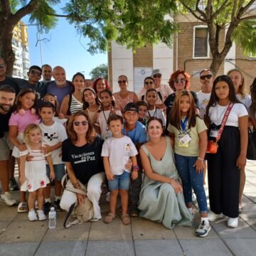 Emotiva despedida a los 100 menores saharauis acogidos en la provincia de Huelva en el programa ‘Vacaciones en Paz’