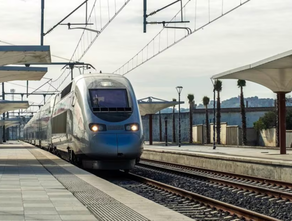 Marruecos elige a una empresa francesa para la ampliación de su red de alta velocidad, pese a la mejor oferta de la española Ineco | Empresas | Cinco Días