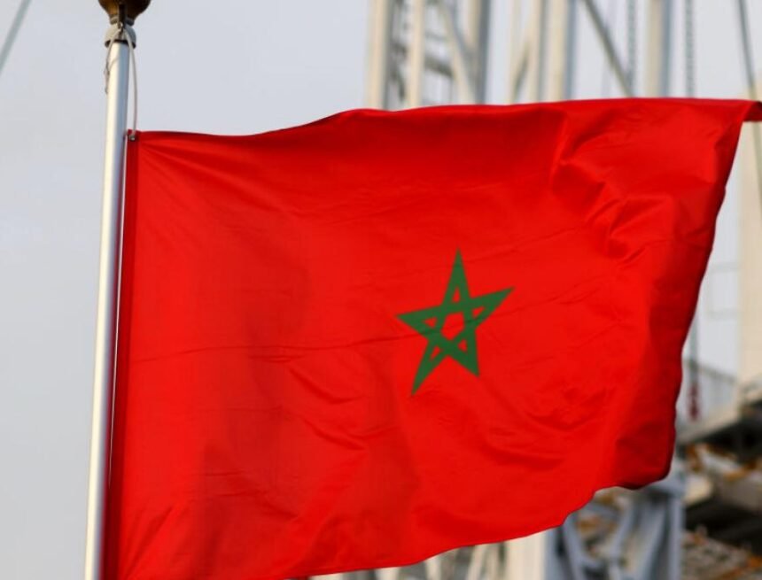 Marruecos avisa a España de unas tensas maniobras de tiro en una zona clave