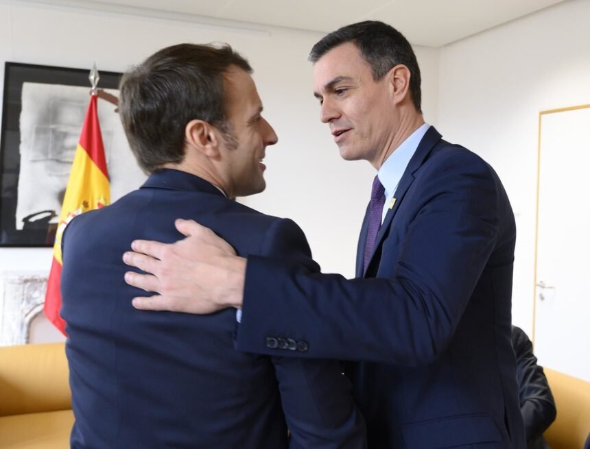 Sánchez y Macron, sometidos al rey de Marruecos – Diario16