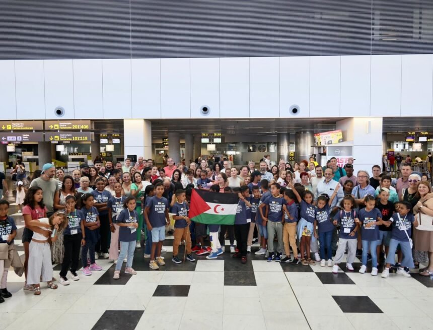 1000249985 Decenas de niños saharauis retornan a los Campamentos de la Dignidad tras pasar unas vacaciones en paz en el archipiélago canario | Sahara Press Service (SPS)