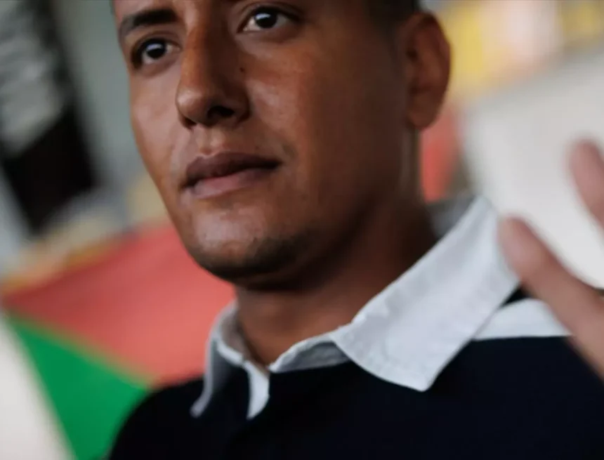 DEPORTACIONES ACTIVISTAS SAHARAUIS | Interior deportará a un joven saharaui que necesita tratamiento para un cáncer y tiene dos informes favorables de ACNUR | Público