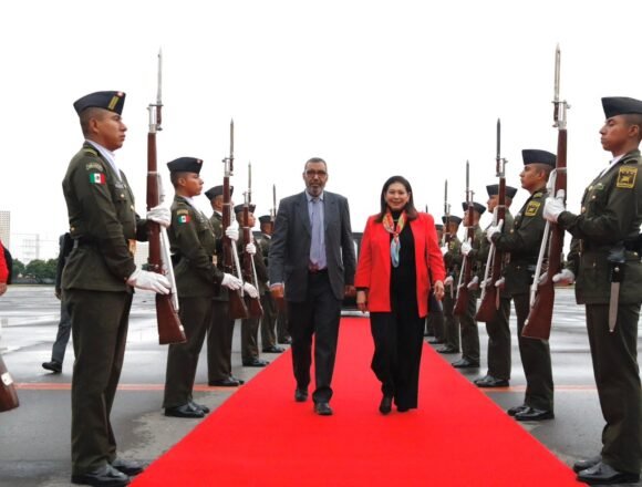 El primer ministro saharaui en México para asistir a la ceremonia de traspaso de gobierno a la nueva presidenta mexicana | Sahara Press Service (SPS)
