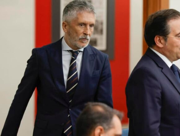 Rueda de prensa tras el Consejo de Ministros DEPORTACIONES de SAHARAUIS | Marlaska evita hablar del origen saharaui de los solicitantes de Barajas en plena cuenta atrás para otra deportación – EL INDEPENDIENTE