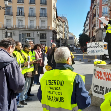 Luis Portillo, indignado con los gobernantes españoles, en defensa de la causa saharaui | Contramutis