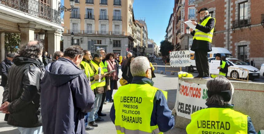 Luis Portillo, indignado con los gobernantes españoles, en defensa de la causa saharaui | Contramutis