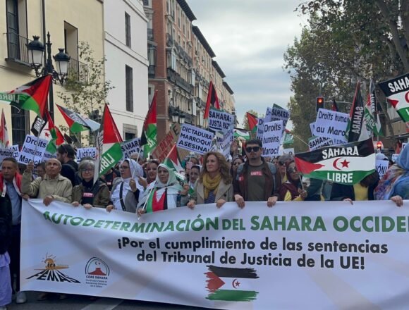 manifestacion_madrid_03 Manifestación recorre Madrid para exigir la celebración de un referéndum y cumplimiento de las sentencias del tribunal de Justicia de la UE (MANIFIESTO) | Sahara Press Service (SPS)