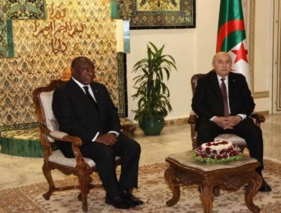 abdelmadjid_tebboune_y_su_homologo_sudafricano_cyril_ramaphosa Argelia y Sudáfrica reafirman su compromiso inquebrantable con la legítima lucha del pueblo saharaui | Sahara Press Service (SPS)