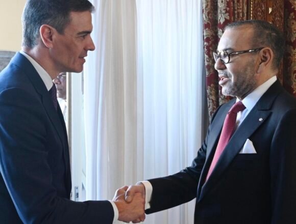 Sánchez traslada a Mohamed VI el cariño "muy especial" de Felipe VI a Marruecos y a su rey La disidencia marroquí afea a Sánchez su nueva visita a Rabat: «Ha elegido ignorar la realidad»