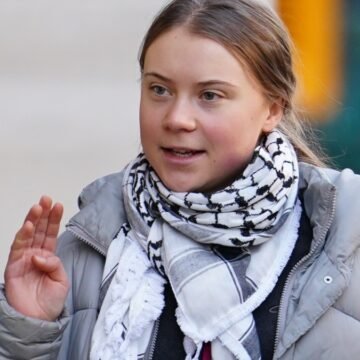 Greta Thunberg viaja a los campamentos de refugiados saharauis para denunciar la ocupación marroquí