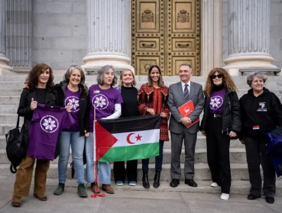 PL-NACIONALIDAD-SAHARAUIS El Grupo Plurinacional Sumar abre el camino para “saldar la deuda histórica con el pueblo saharaui” pese al ‘no’ del PSOE y que los nacidos bajo administración española opten a la nacionalidad – Izquierda Unida