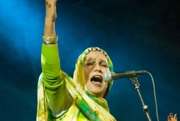 Mariem Hassan: La voz rebelde del Sáhara Occidental inmortalizada en un documental – AFRIK