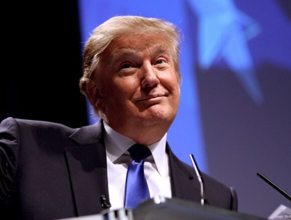 Marruecos, enredado en su ilusoria persecución del reconocimiento de la ‘marroquinidad del Sáhara Occidental’, no logra el apoyo de Trump – Por Ahmed Zain en ECSAHARAUI
