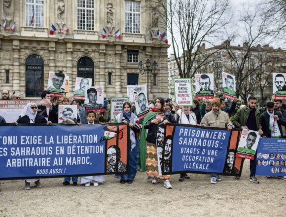 La #MarchaLibertadSaharaui ha partido el domingo 30 de marzo de Ivry y tiene previsto llegar a la ciudad de Kenitra en Marruecos dentro de dos meses