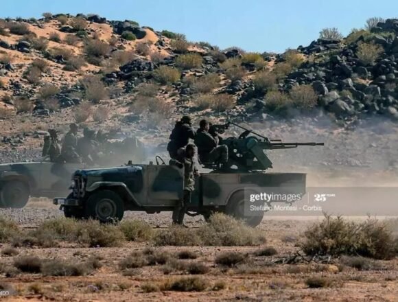 GUERRA DEL SAHARA | El ejército saharaui ataca posiciones enemigas en el sector de Guelta | Sahara Press Service (SPS)