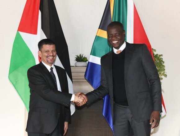 Mohamed Yeslem Beissat recibido por el Ministro de Asuntos Exteriores de Sudáfrica