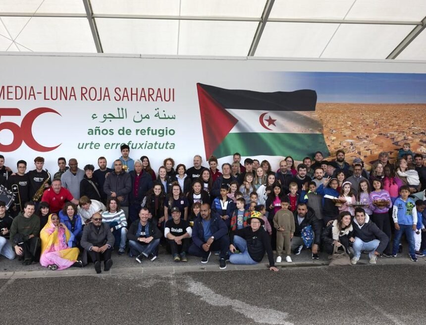 Una fiesta solidaria en Burlada antes de viajar al Sahara. ATTsF culmina la campaña de recogida de materiales para llevar a los campamentos de refugiados en Tinduf – Noticias de Navarra