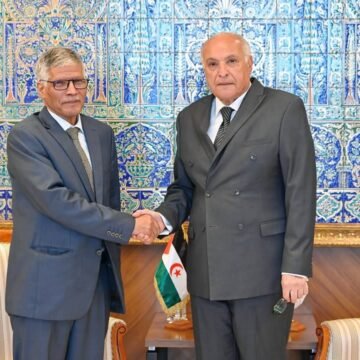 El Ministro de Exteriores argelino despide al embajador de la RASD tras concluir sus funciones | Sahara Press Service (SPS)